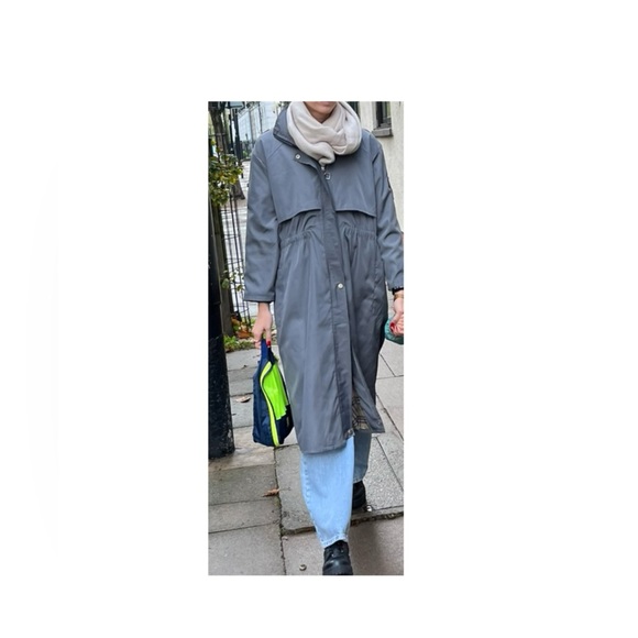 Trenchcoat with burberry lining - Picture 2 of 4